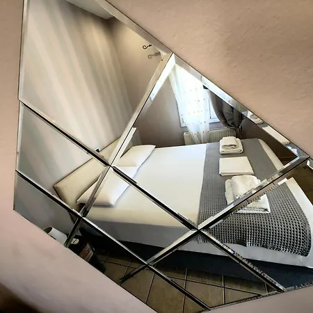 Nina Apartament