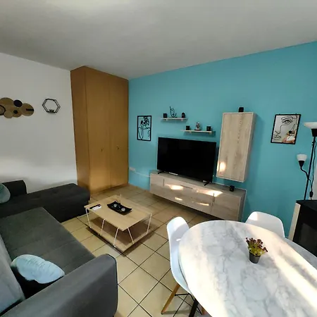 Nina Apartment *